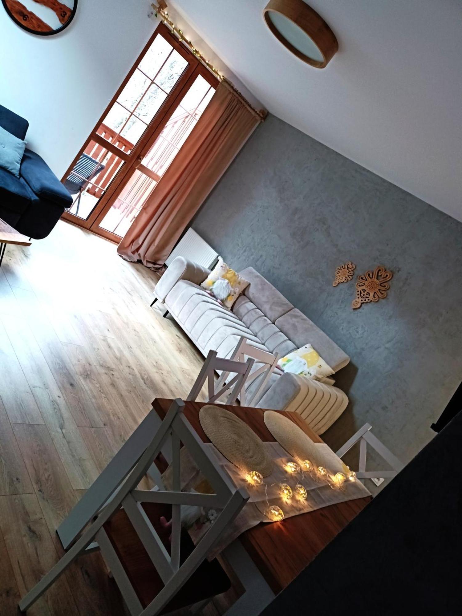 Szum Lomnicy Apartment Karpacz Exterior photo